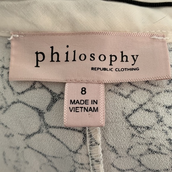 Philosophy snake print tuxedo style dress shorts side pockets pleat front (flaw) - Picture 11 of 12